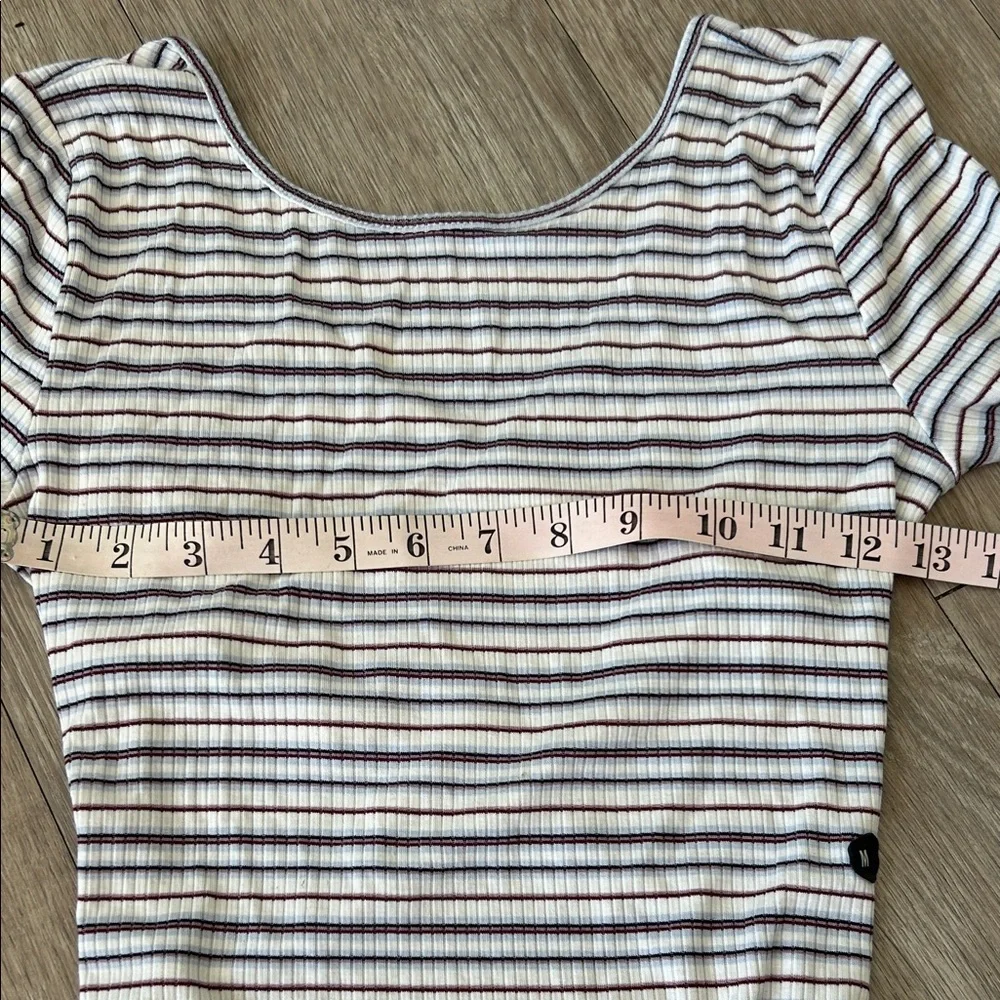 Striped Crisscross open Back Bodysuit - Picture 3 of 10